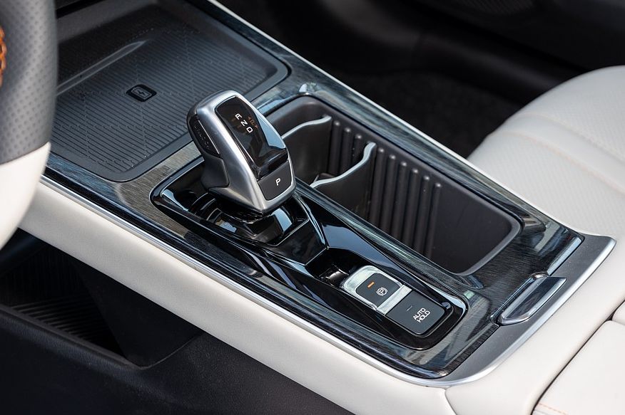 Dongfeng Aeolus Shine Max і компанія: обираємо седан D-класу до 3,5 мільйона Dongfeng Aeolus Shine Max і компанія: обираємо седан D-класу до 3,5 мільйона