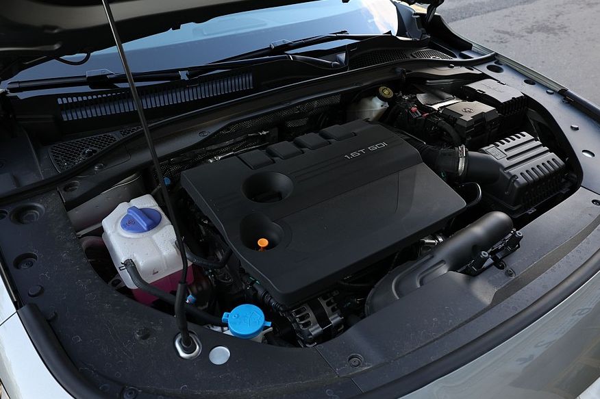 Dongfeng Aeolus Shine Max і компанія: обираємо седан D-класу до 3,5 мільйона Dongfeng Aeolus Shine Max і компанія: обираємо седан D-класу до 3,5 мільйона