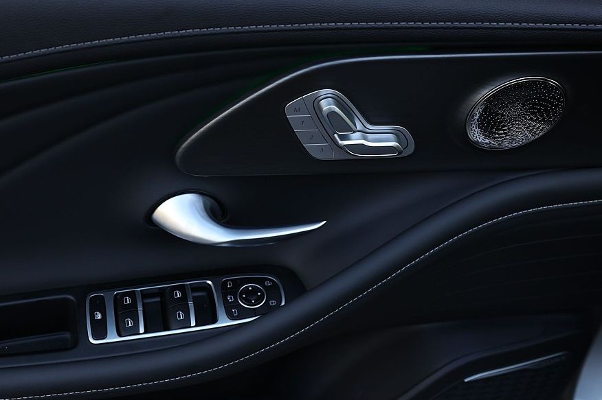 Dongfeng Aeolus Shine Max і компанія: обираємо седан D-класу до 3,5 мільйона Dongfeng Aeolus Shine Max і компанія: обираємо седан D-класу до 3,5 мільйона