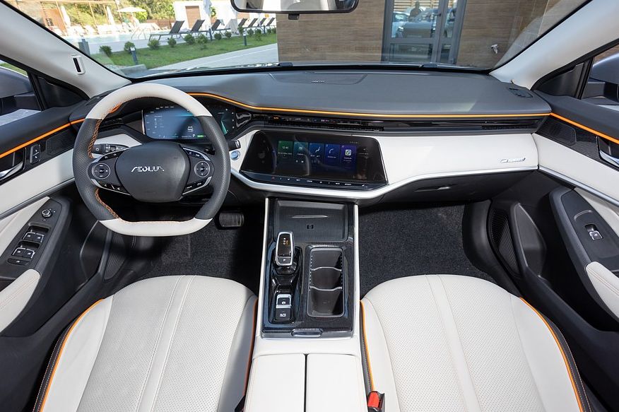 Dongfeng Aeolus Shine Max і компанія: обираємо седан D-класу до 3,5 мільйона Dongfeng Aeolus Shine Max і компанія: обираємо седан D-класу до 3,5 мільйона