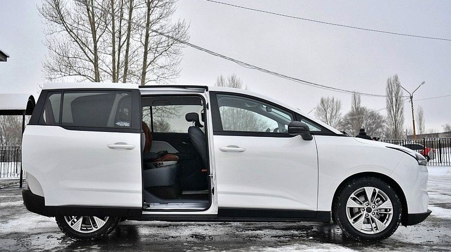 Hyundai Staria і компанія: обираємо мінівен до 7 мільйонів лей Hyundai Staria і компанія: обираємо мінівен до 7 мільйонів лей