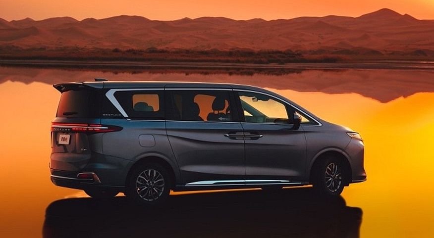 Hyundai Staria і компанія: обираємо мінівен до 7 мільйонів лей Hyundai Staria і компанія: обираємо мінівен до 7 мільйонів лей