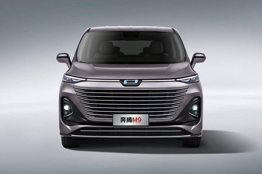 Hyundai Staria і компанія: обираємо мінівен до 7 мільйонів лей Hyundai Staria і компанія: обираємо мінівен до 7 мільйонів лей
