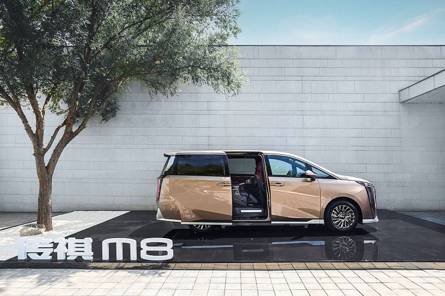 Hyundai Staria і компанія: обираємо мінівен до 7 мільйонів лей Hyundai Staria і компанія: обираємо мінівен до 7 мільйонів лей