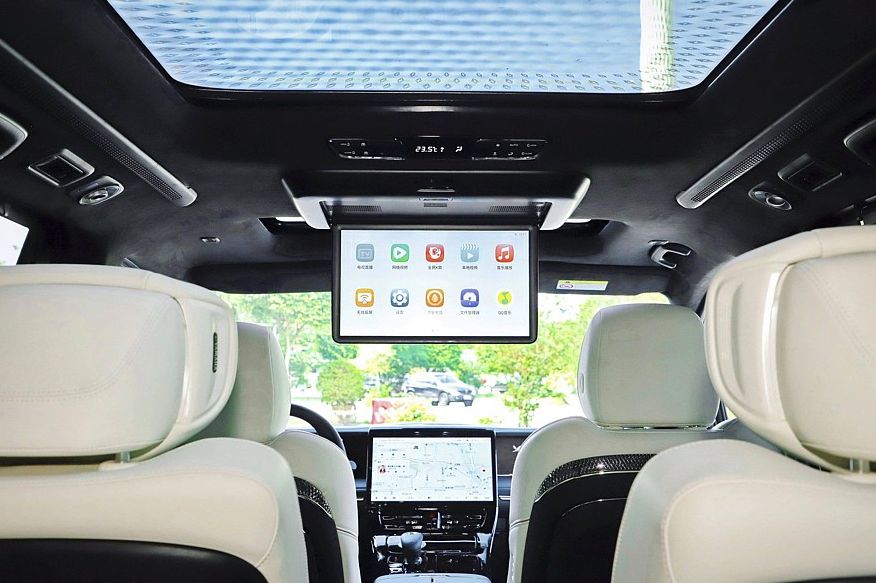 Hyundai Staria і компанія: обираємо мінівен до 7 мільйонів лей Hyundai Staria і компанія: обираємо мінівен до 7 мільйонів лей
