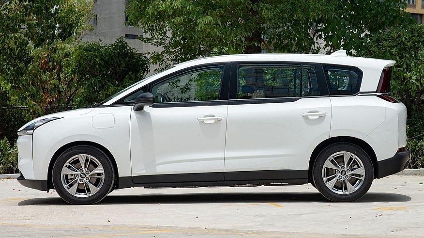 Hyundai Staria і компанія: обираємо мінівен до 7 мільйонів лей Hyundai Staria і компанія: обираємо мінівен до 7 мільйонів лей