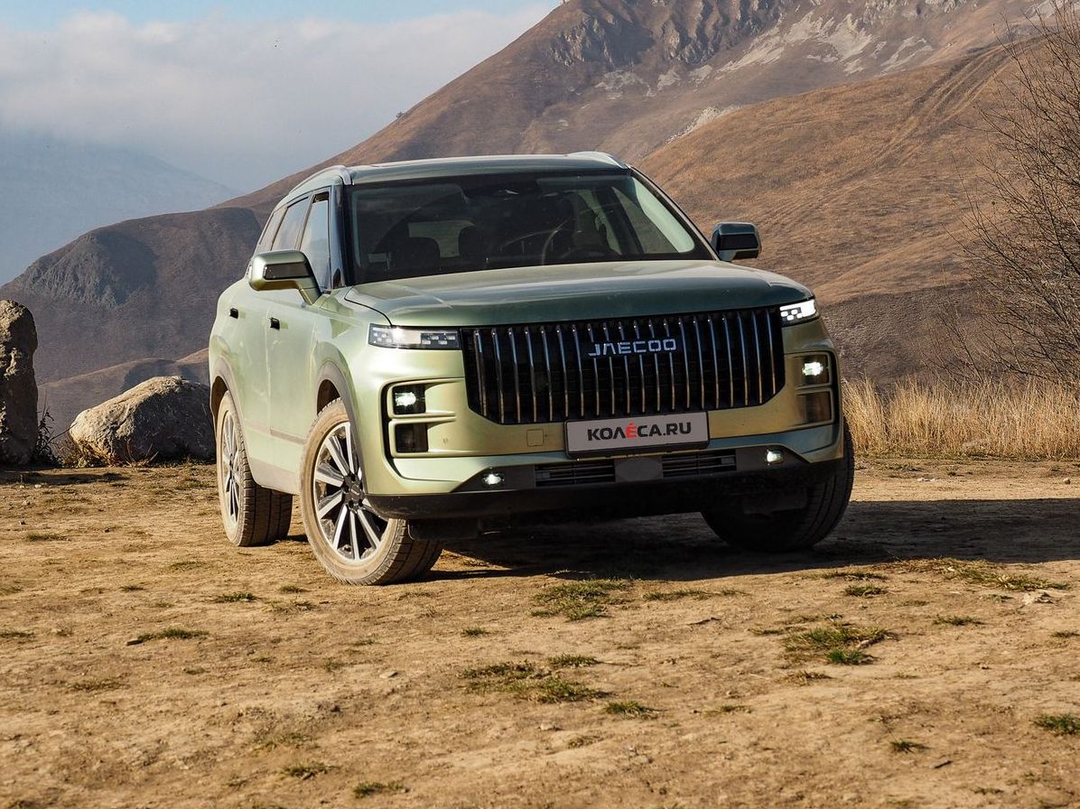 Купуємо Jaecoo J7: де купити, як обслуговувати, скільки витрачати