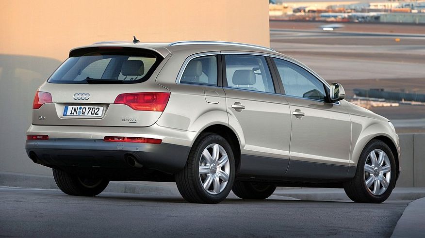 Обираємо Audi Q7 4L з пробігом: корозія кузова та електричні проблеми
