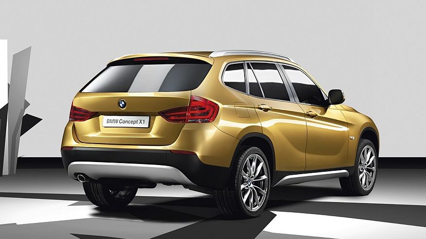 Обираємо BMW X1 E84 з пробігом: поточне лобове скло і складна електрика