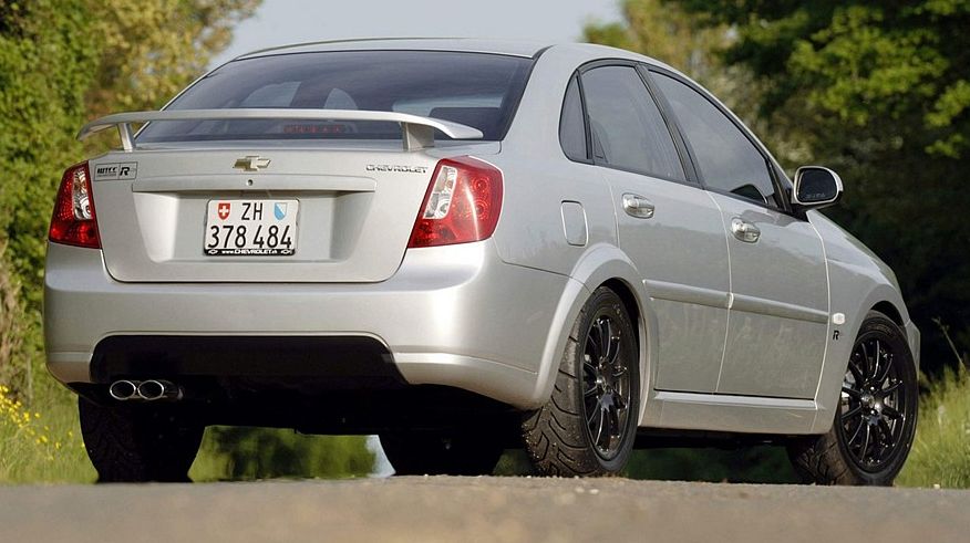 Обираємо Chevrolet Lacetti з пробігом: корозія кузова, проблеми електрики та знос ходової