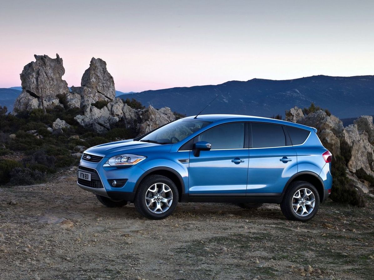 Обираємо Ford Kuga I з пробігом: поганий дренаж і дрібні проблеми