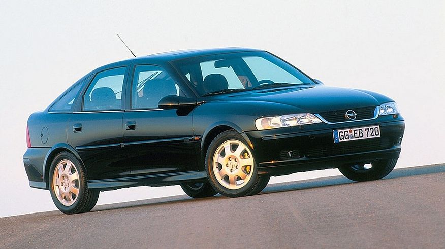 Обираємо Opel Vectra B з пробігом: корозія кузова та проблеми електрики
