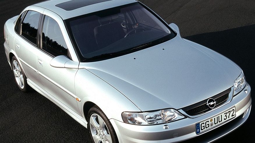 Обираємо Opel Vectra B з пробігом: корозія кузова та проблеми електрики
