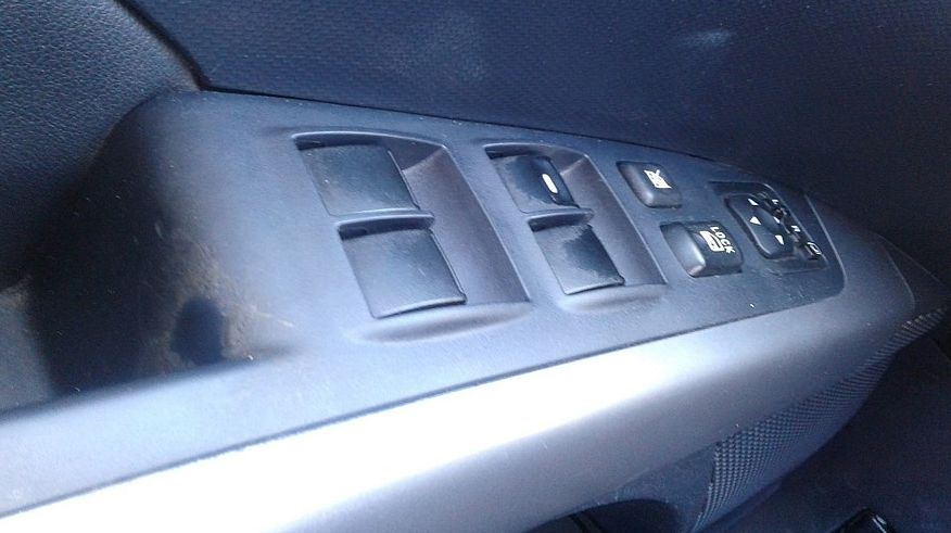 Уперед, на барикади: купуємо Mitsubishi Outlander II за 700 тисяч