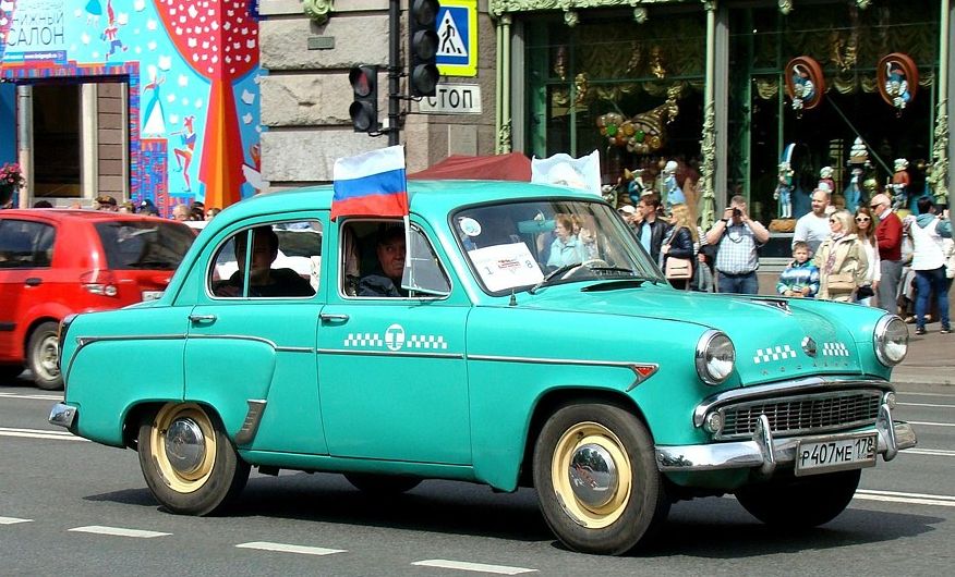 Усе для пасажира: незвичайні автомобілі-таксі з СРСР, Франції, США та Англії