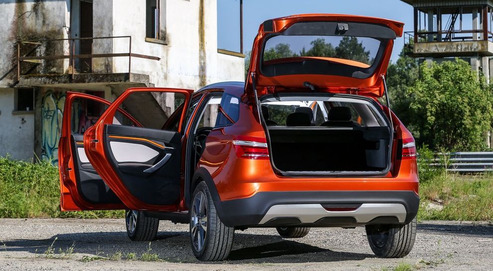 Усі факти про Lada Vesta Cross