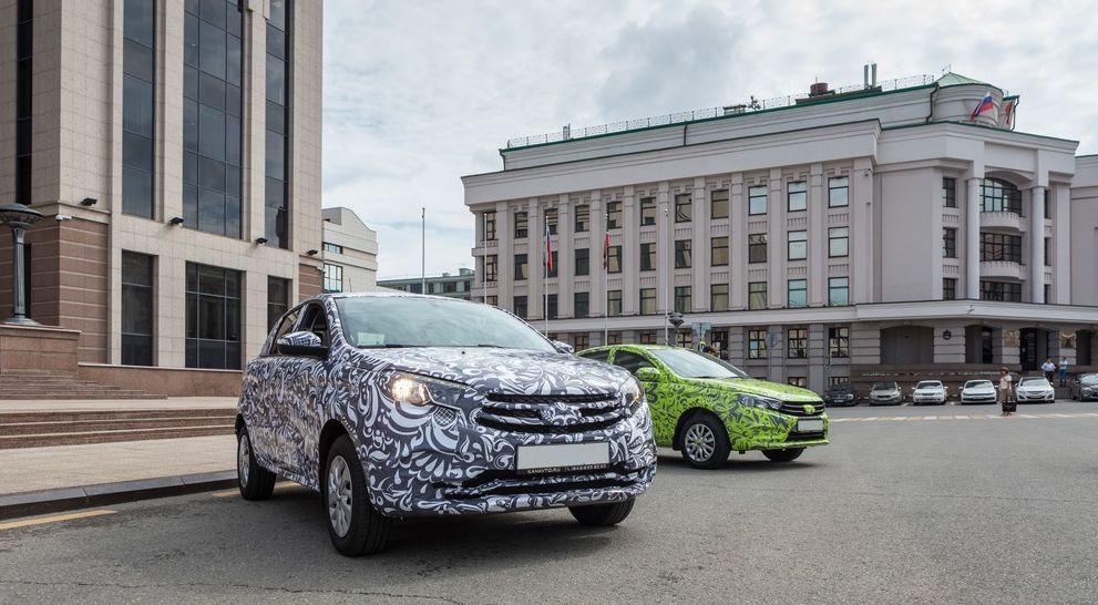 Усі факти про Lada Xray