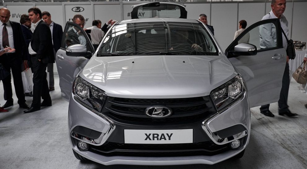Усі факти про Lada Xray