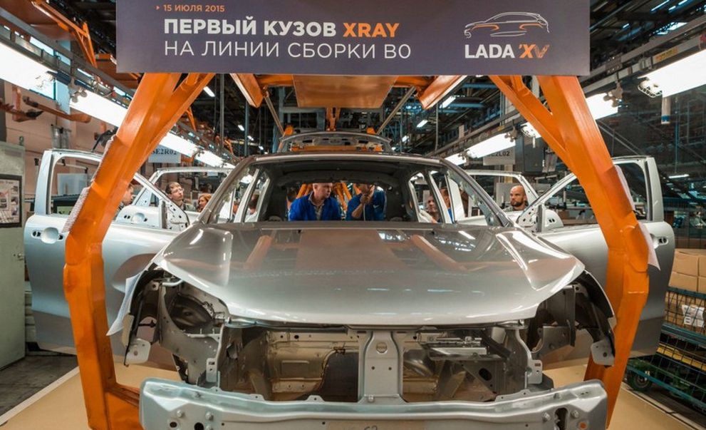 Усі факти про Lada Xray