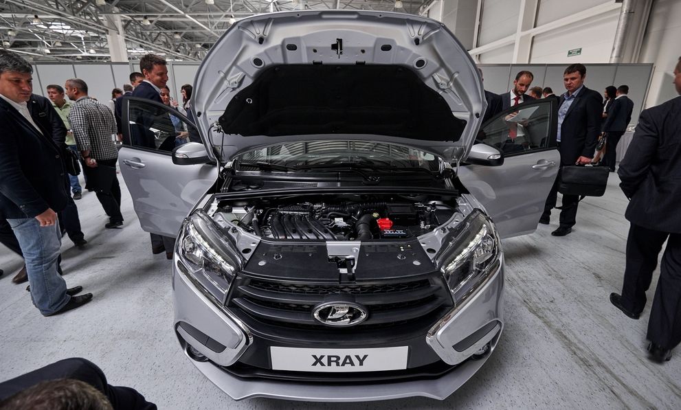 Усі факти про Lada Xray