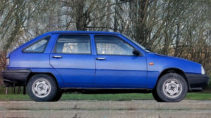 Це фіаско, товаришу: десять невдалих радянських автомобілів