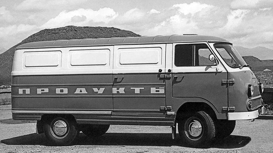 Це фіаско, товаришу: десять невдалих радянських автомобілів