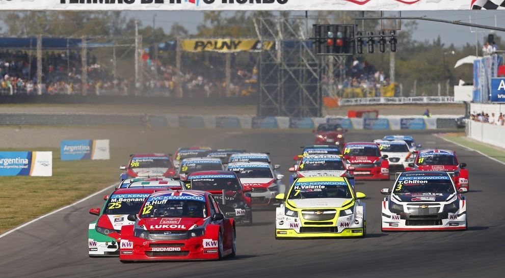 Два чемпіонати з турингу, WTCC проти TCR: хто кого?