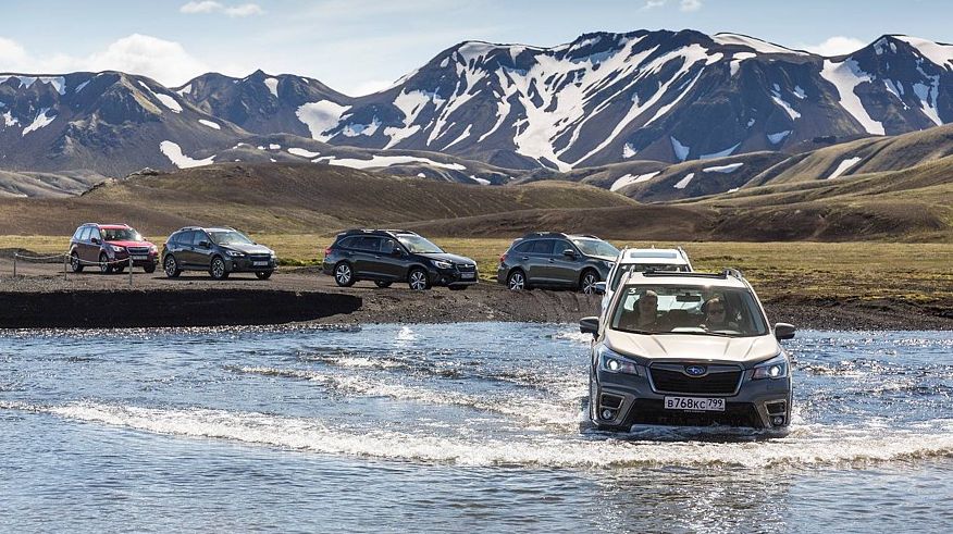 Острів чотирьох кольорів: випробовуємо Subaru в Ісландії