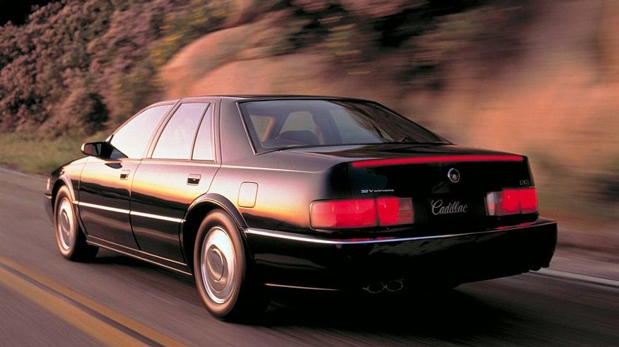 Вона потонула: як у GM зробили Cadillac Catera з Opel Omega B і чому він провалився