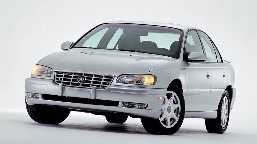 Вона потонула: як у GM зробили Cadillac Catera з Opel Omega B і чому він провалився