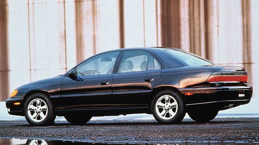 Вона потонула: як у GM зробили Cadillac Catera з Opel Omega B і чому він провалився