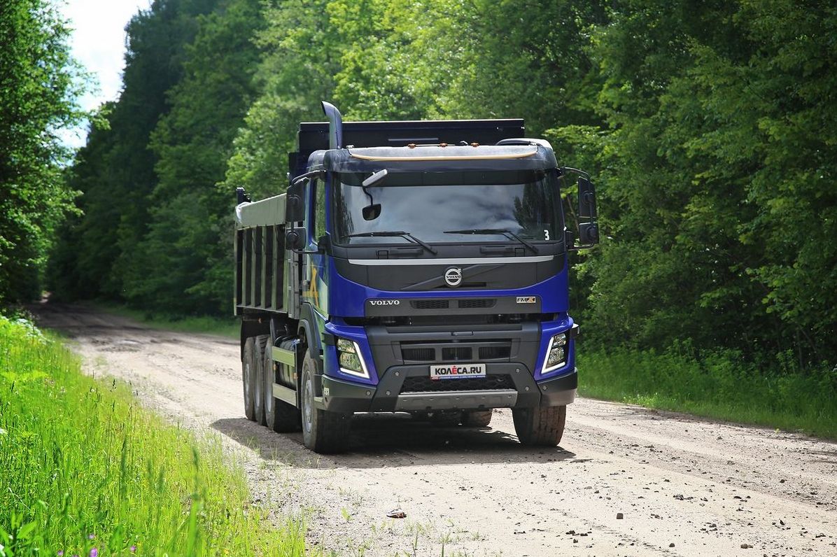 Змінена реальність: тест самоскида Volvo FMX 420 8Х4 Tridem