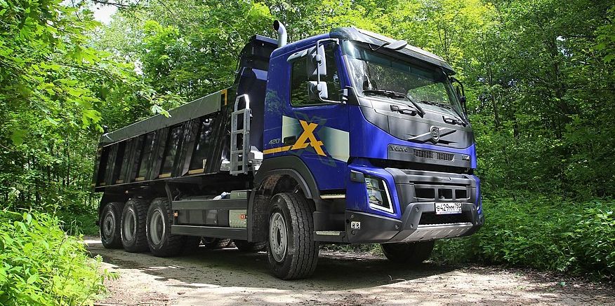 Змінена реальність: тест самоскида Volvo FMX 420 8Х4 Tridem