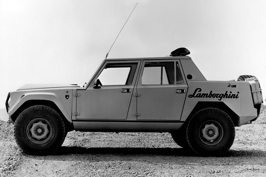 Від конкуренції з Hummer до люксових гаражів: як і чому з'явився Lamborghini LM002