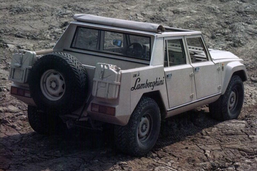 Від конкуренції з Hummer до люксових гаражів: як і чому з'явився Lamborghini LM002