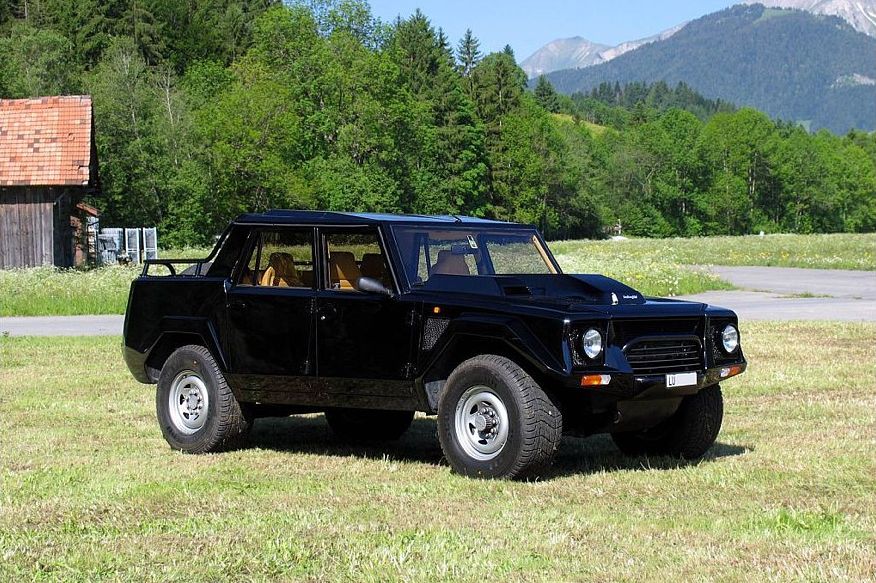 Від конкуренції з Hummer до люксових гаражів: як і чому з'явився Lamborghini LM002