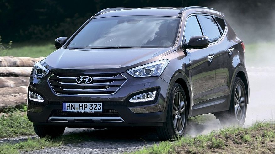 Каскад із музикою: огляд Hyundai Santa Fe четвертого покоління