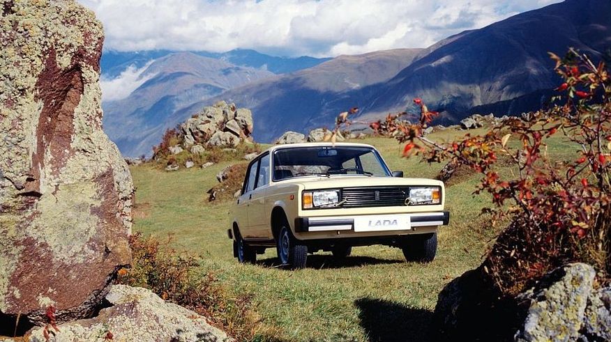 Коли Німеччина в ролі наздоганяючого: порівняння Wartburg 1.3 і ВАЗ-2105