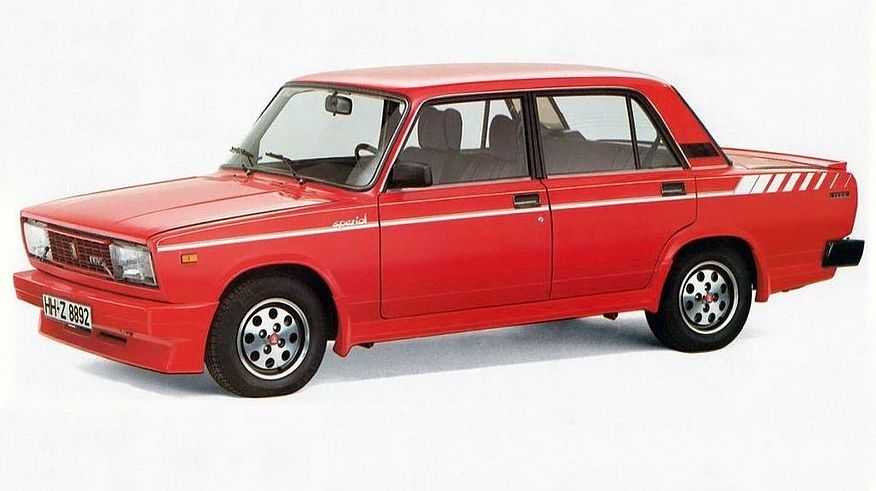 Коли Німеччина в ролі наздоганяючого: порівняння Wartburg 1.3 і ВАЗ-2105