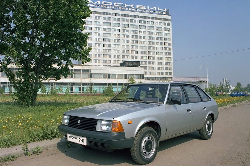 Купив старий вітчизняний автомобіль. Де запитати поради і поспілкуватися?