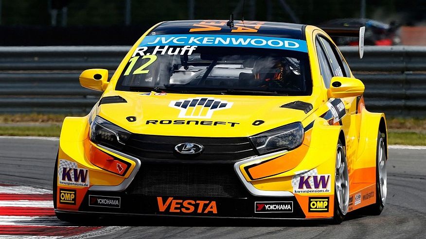 Кохання живе два роки? Якою ми запам'ятаємо Lada Vesta TC1 у чемпіонаті WTCC