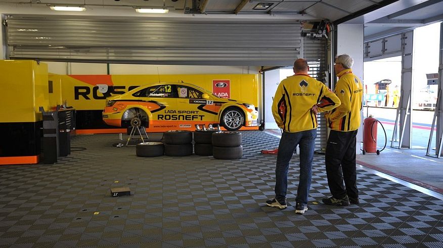 Кохання живе два роки? Якою ми запам'ятаємо Lada Vesta TC1 у чемпіонаті WTCC