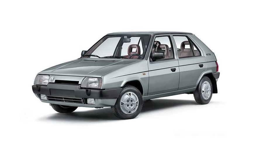 Матч ЧССР - СРСР: порівнюємо ВАЗ-2109 і Skoda Favorit